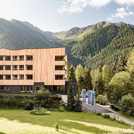 Falkensteiner Hotel Antholz - Adults Only Екстериор снимка