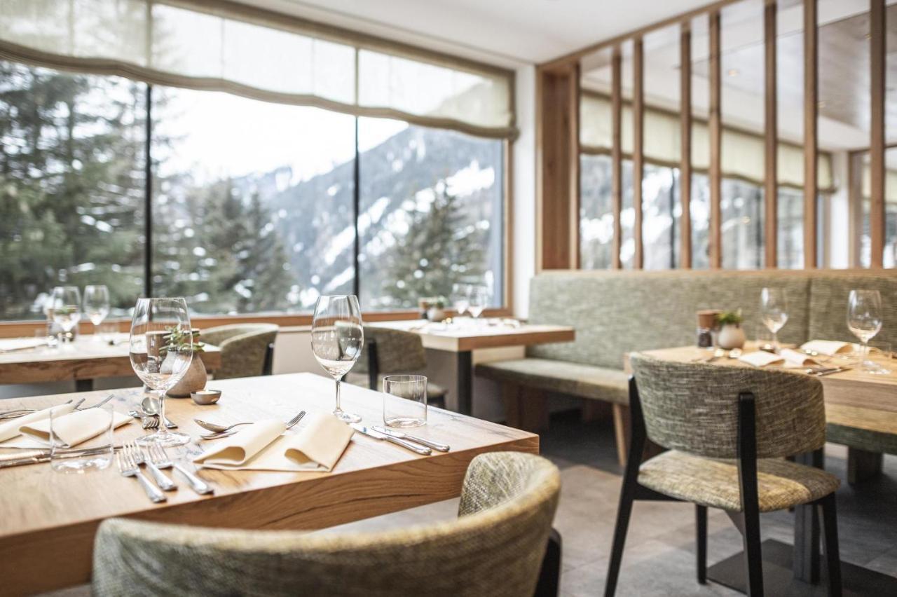 Falkensteiner Hotel Antholz - Adults Only Екстериор снимка