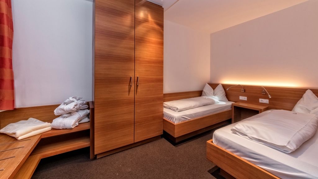 Falkensteiner Hotel Antholz - Adults Only Стая снимка